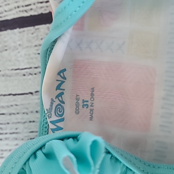 Girls bathing suit - Picture 4 of 4